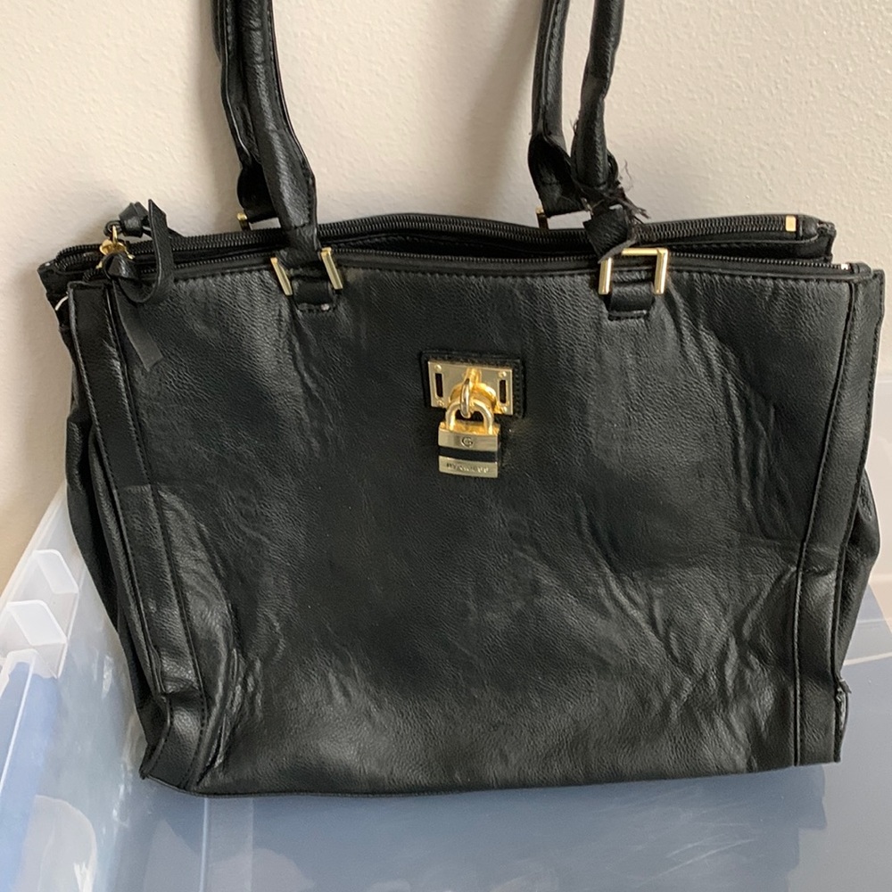 Black Guess tote